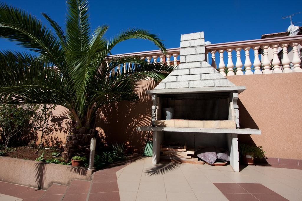 Apartments Canaria プーラ エクステリア 写真