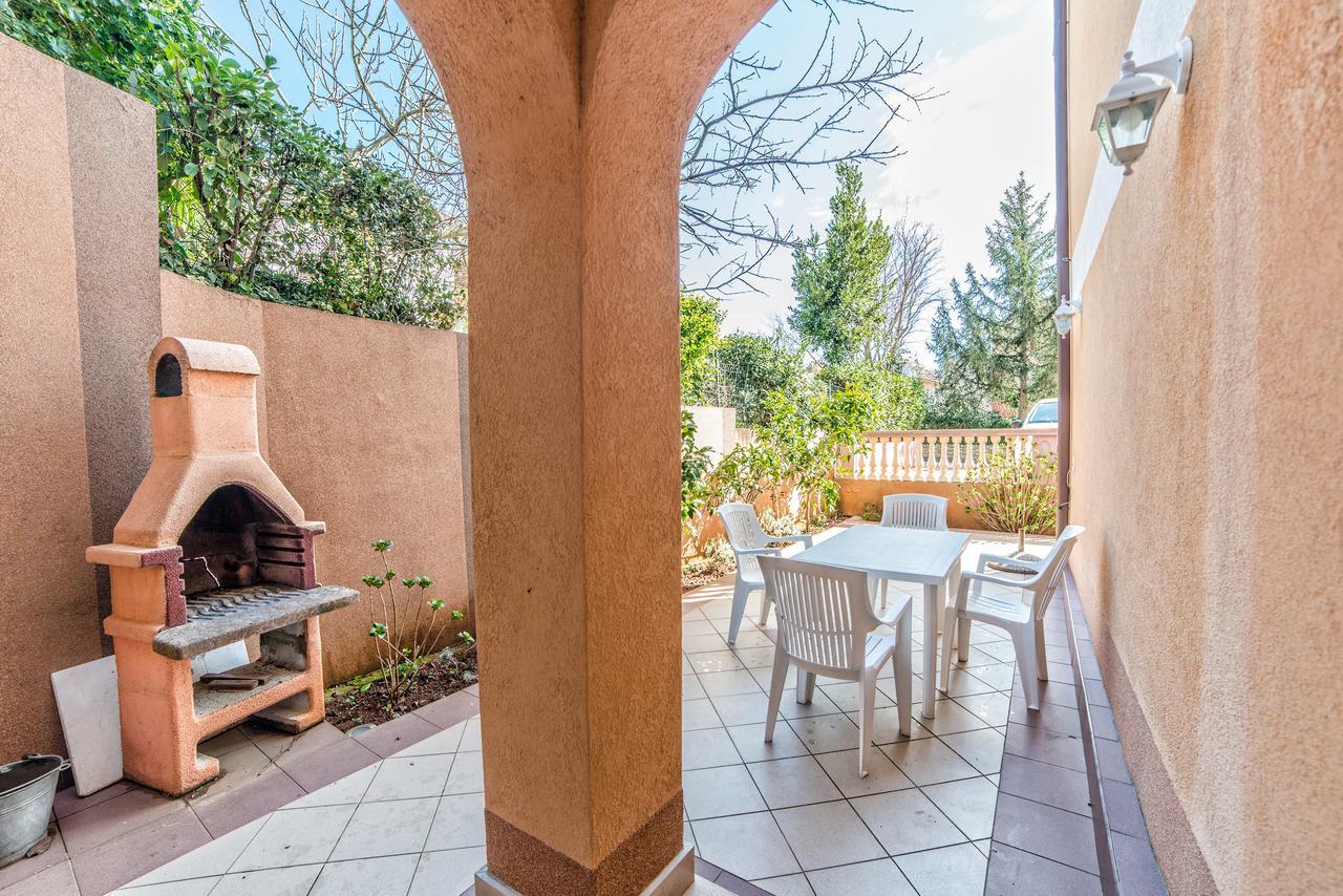 Apartments Canaria プーラ エクステリア 写真