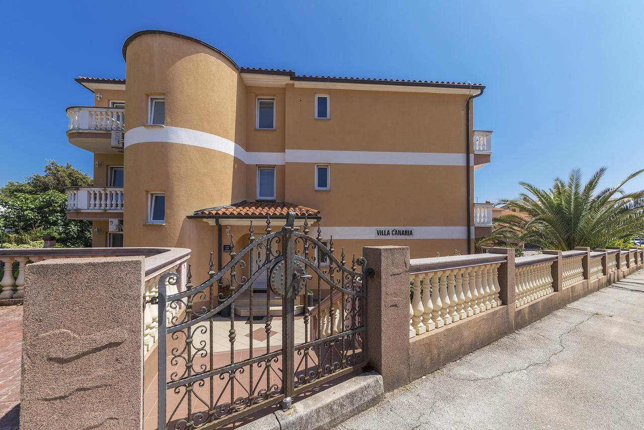 Apartments Canaria プーラ エクステリア 写真