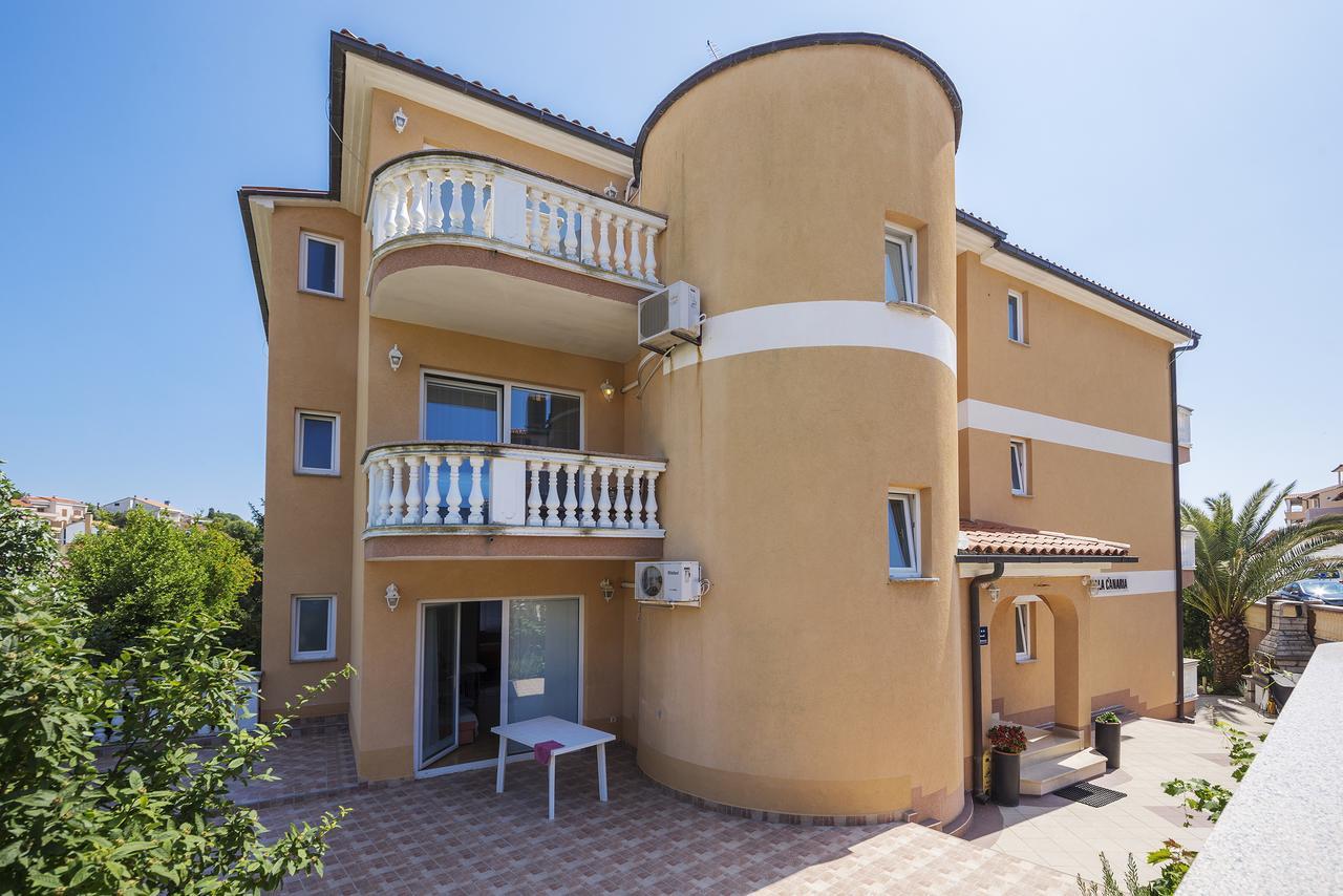Apartments Canaria プーラ エクステリア 写真